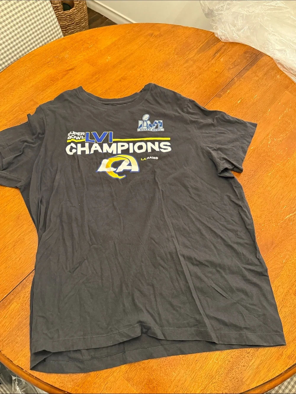 Nike Black Los Angeles Rams Super Bowl LVI Champions T-Shirt xl